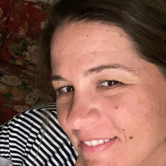 Meet your Posher, Erica - Picture 1 of 1